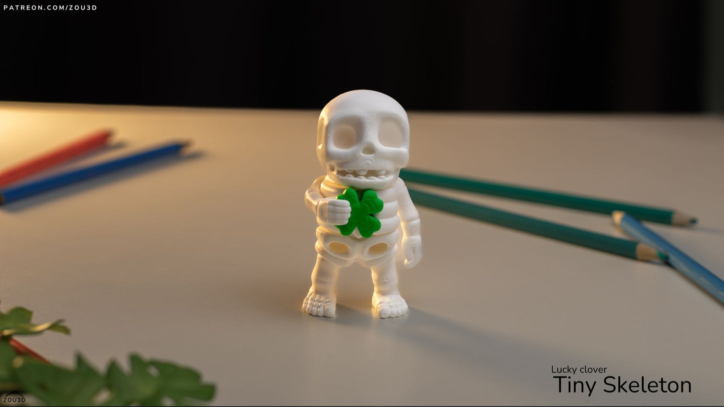 Lucky Clover Mini Skeleton